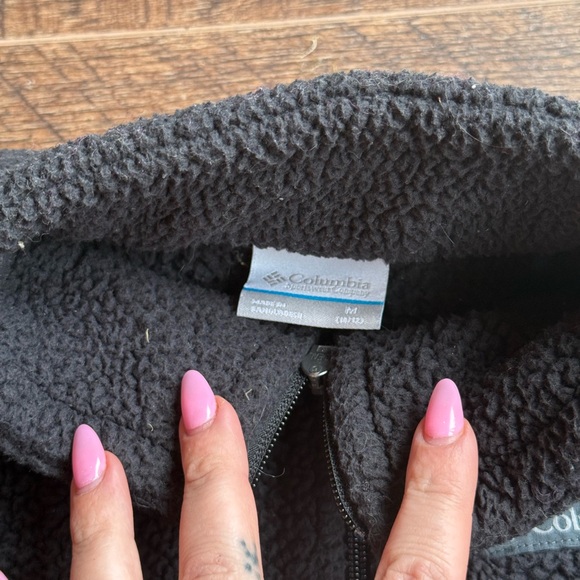 Boy’s Columbia Charcoal Fleece Jacket - Picture 3 of 3